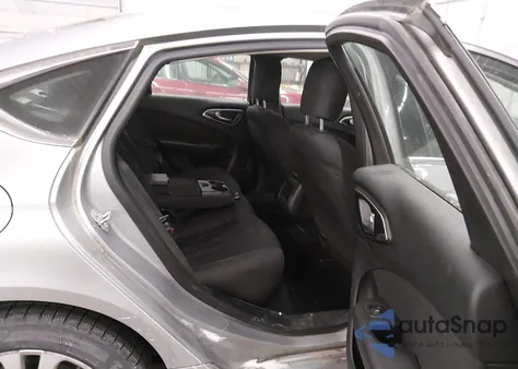 2015 Chrysler 200 Limited from USA, damaged, VIN 1C3CCCAB0FN732652